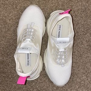 Steve Madden Myles Sneakers in White